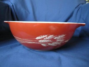 1980s Vintage Pyrex  Autumn Harvest  Red-Brown Cinderella Mixing Bowl #444